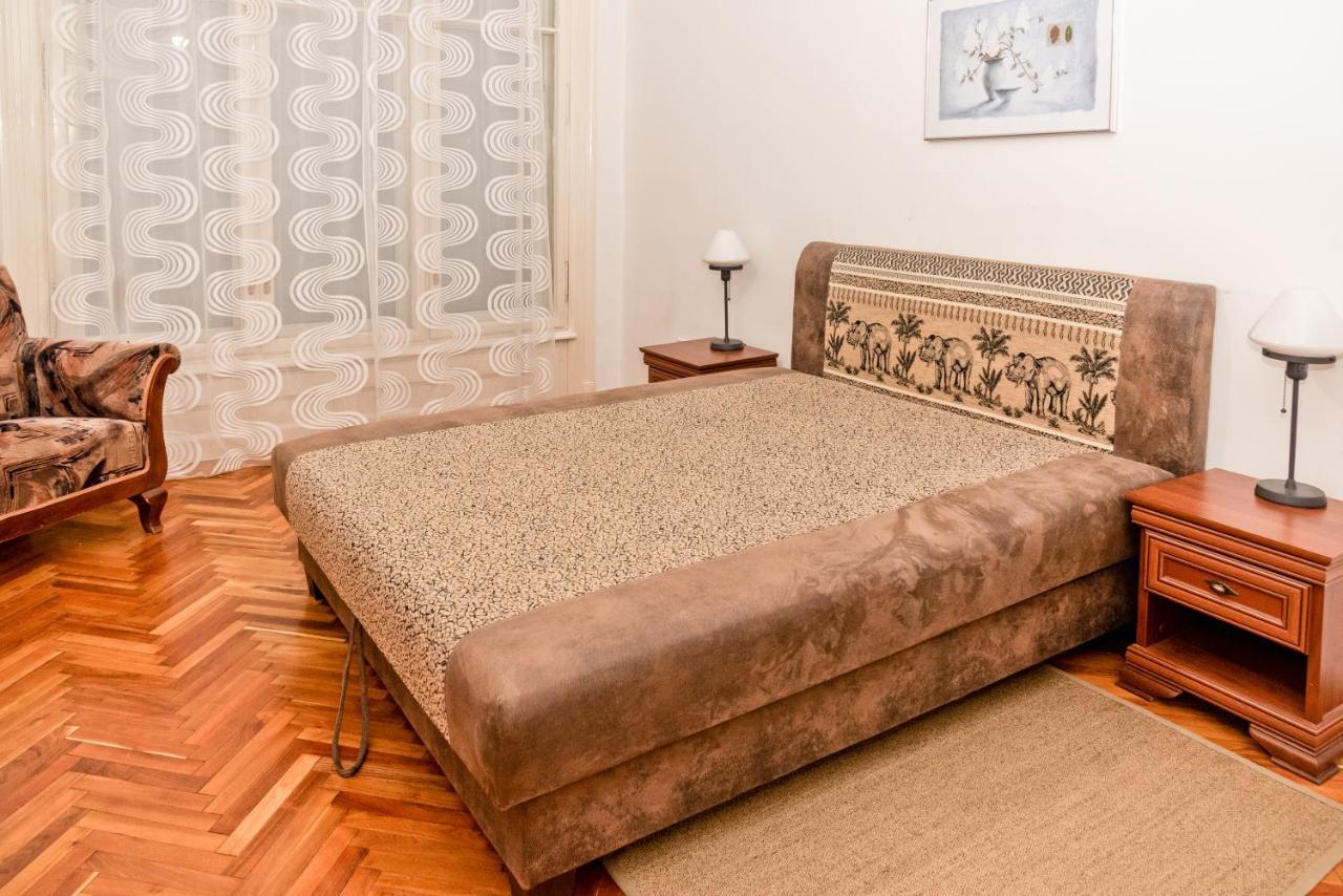 Danubius Grand Astoria Budapest Ngoại thất bức ảnh